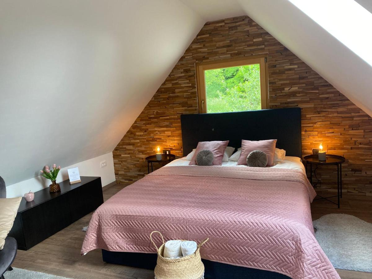Hotel Glamping Gozdna Jasa Bovec Exteriér fotografie