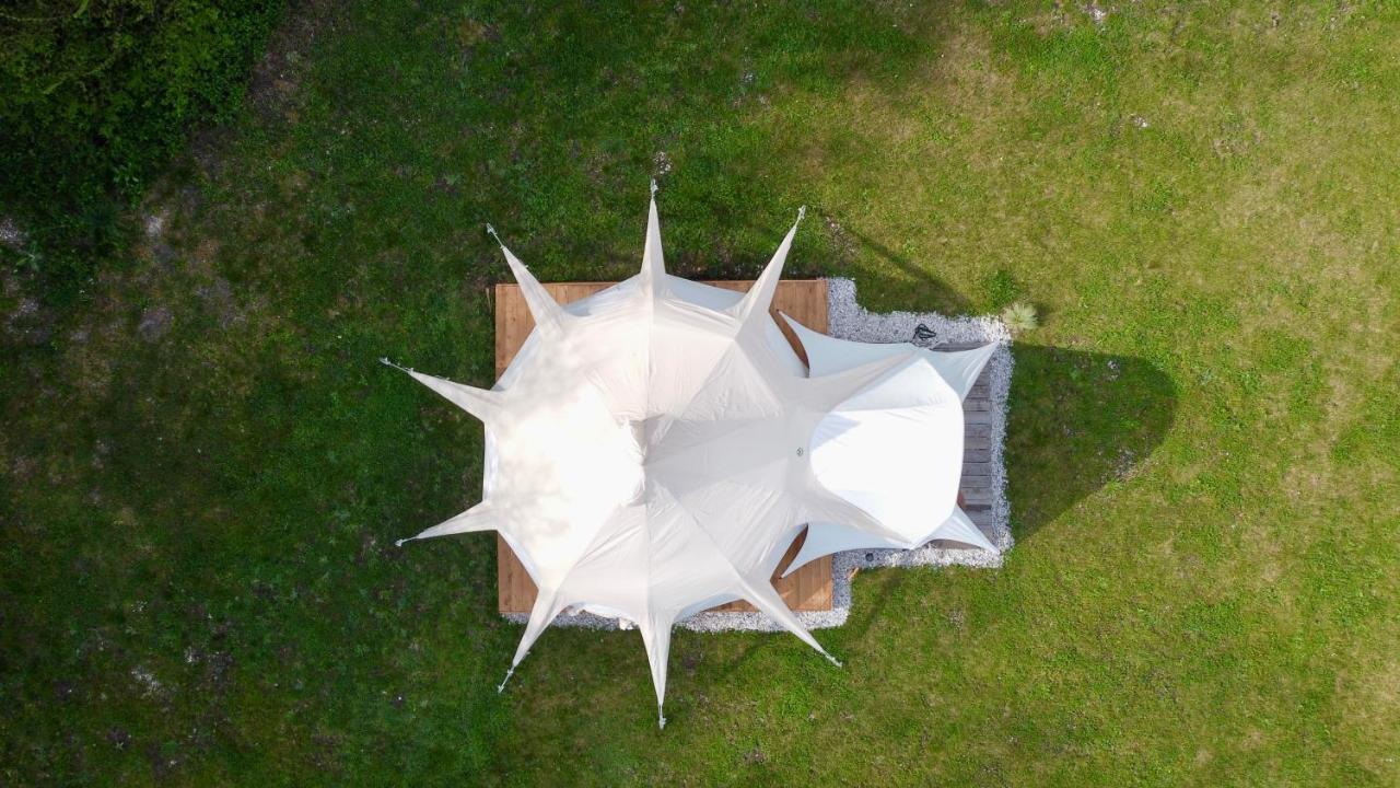 Hotel Glamping Gozdna Jasa Bovec Exteriér fotografie