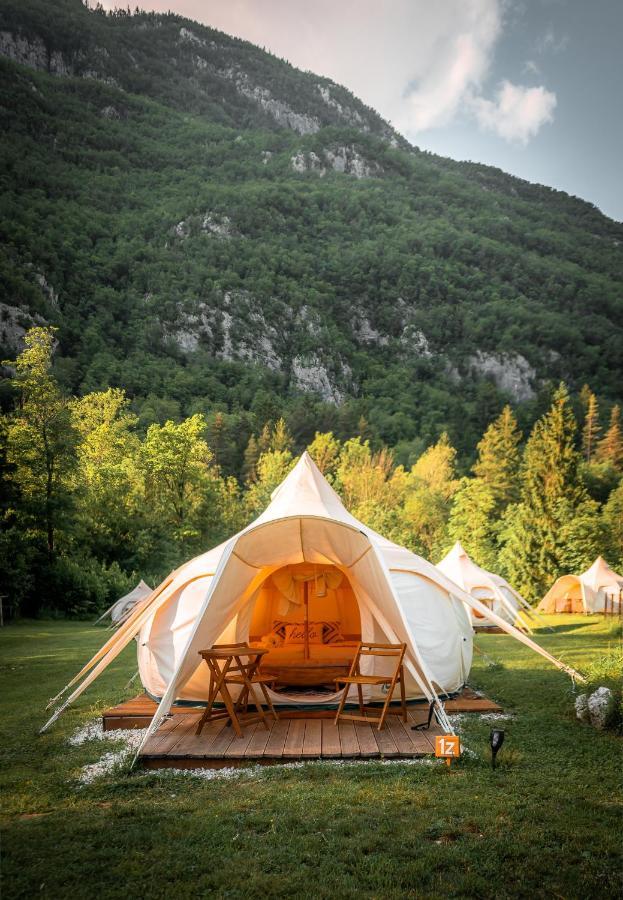 Hotel Glamping Gozdna Jasa Bovec Exteriér fotografie