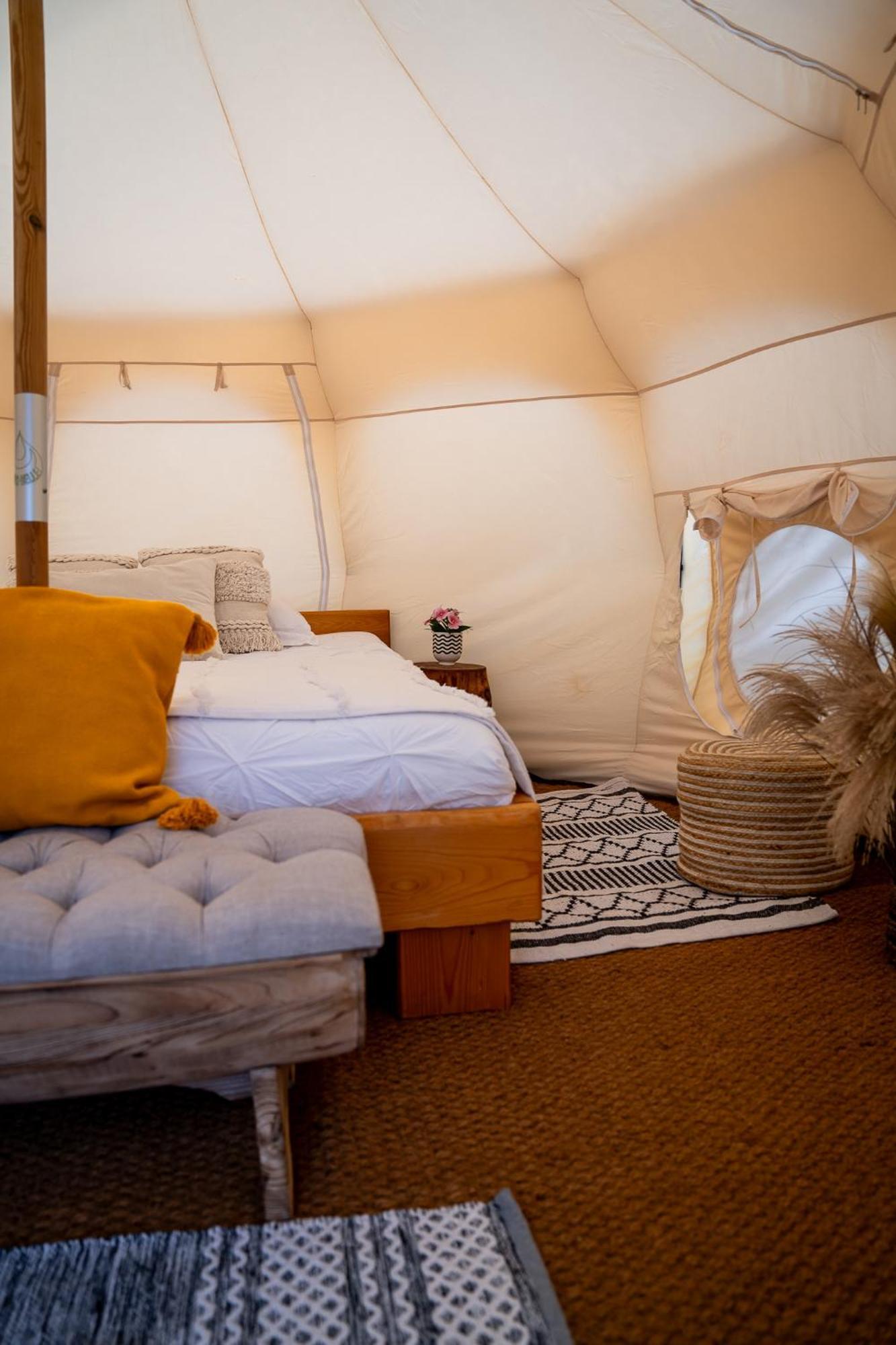 Hotel Glamping Gozdna Jasa Bovec Exteriér fotografie