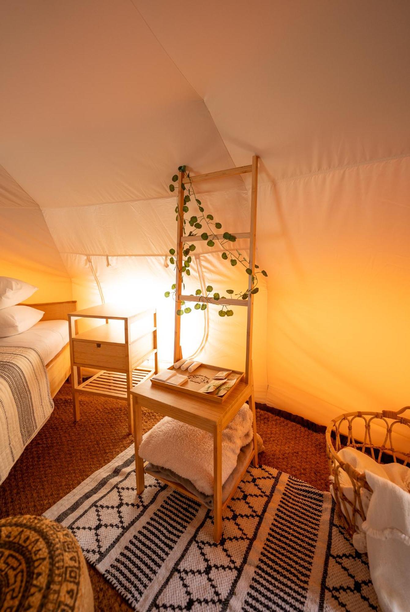 Hotel Glamping Gozdna Jasa Bovec Exteriér fotografie