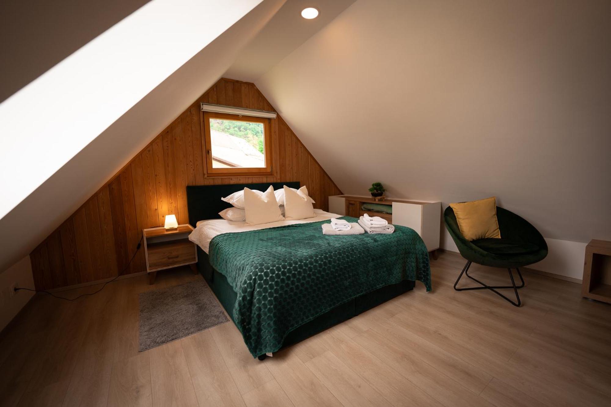 Hotel Glamping Gozdna Jasa Bovec Exteriér fotografie